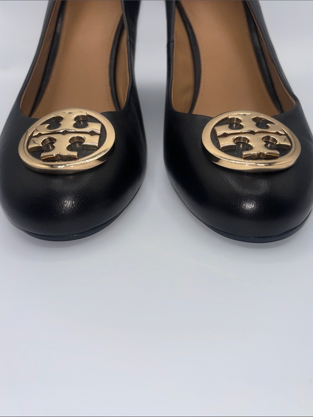 Tory Burch Black Leather Wedges with Gold Logo Medallion - Picture 4 of 12